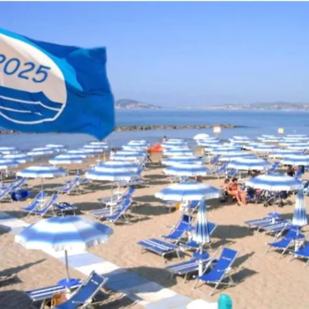 Casa Vacanze * فورميا